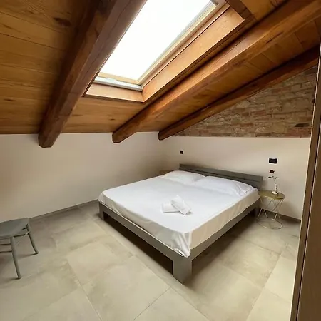 Apartment Cascina Luscai - La Mansarda Novello