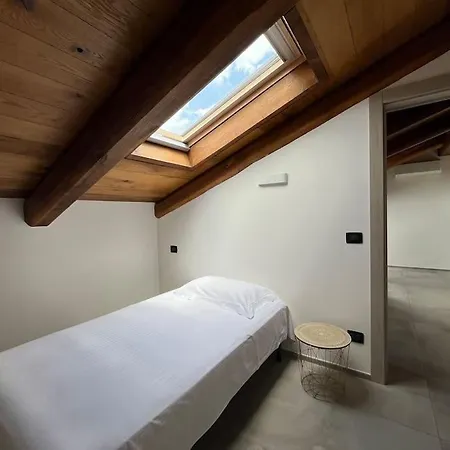 Cascina Luscai - La Mansarda